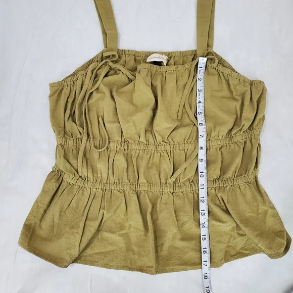 Universal Thread Green Tank Top Blouse Tied Bow Detail Elastic Bustline Size XL - Picture 7 of 9